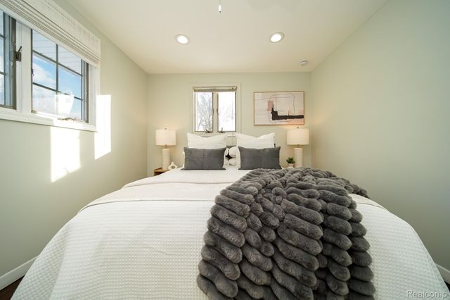 5445 Frankwill Avenue, Independence Charter Township, MI 48346