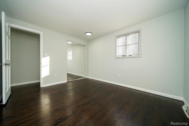 5445 Frankwill Avenue, Independence Charter Township, MI 48346