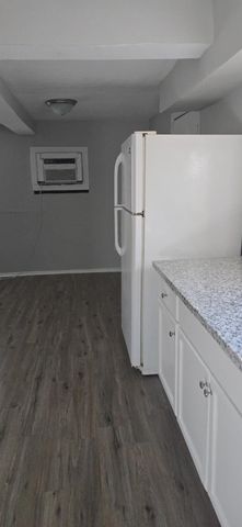 6928 Hershe Street A, Houston, TX 77020
