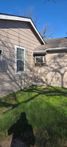 6928 Hershe Street A, Houston, TX 77020