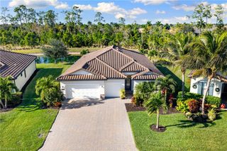 4698 Abaca CIR, Naples, FL 34119