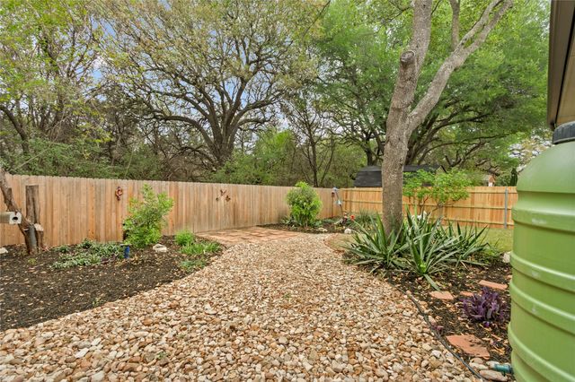 2208 Petrified Forest DR, Austin, TX 78747