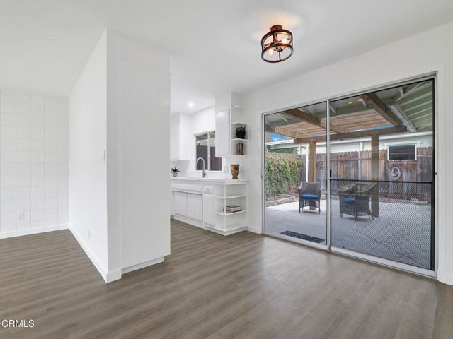 175 W Bowling Green, Port Hueneme, CA 93041