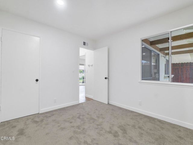 175 W Bowling Green, Port Hueneme, CA 93041