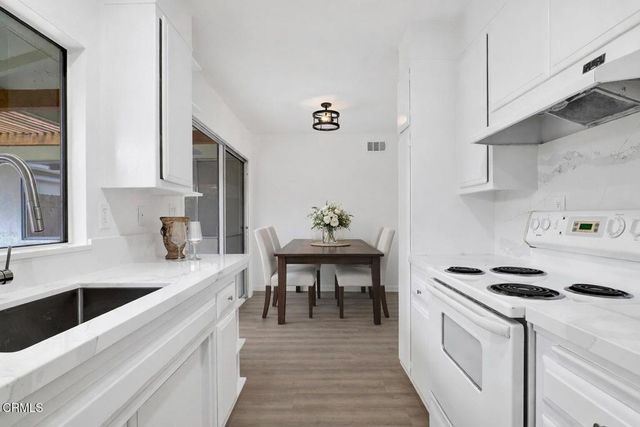 175 W Bowling Green, Port Hueneme, CA 93041