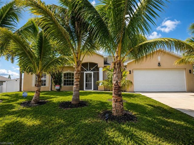 200 NW 7th TER, Cape Coral, FL 33993