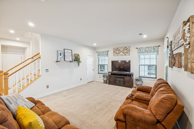 809 Mill Tree Ct, Smyrna, TN 37167