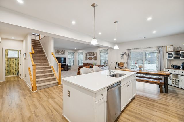 809 Mill Tree Ct, Smyrna, TN 37167