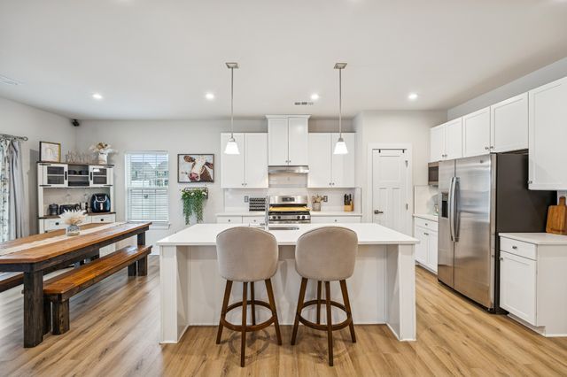 809 Mill Tree Ct, Smyrna, TN 37167