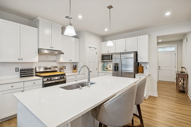 809 Mill Tree Ct, Smyrna, TN 37167