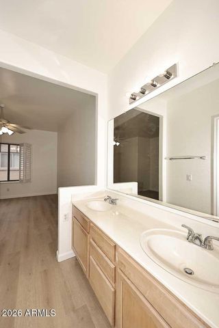 805 S SYCAMORE -- 212, Mesa, AZ 85202