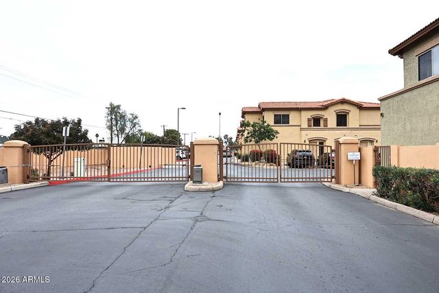 805 S SYCAMORE -- 212, Mesa, AZ 85202