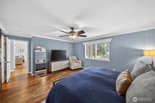 1298 NE Riksen Way, Oak Harbor, WA 98277