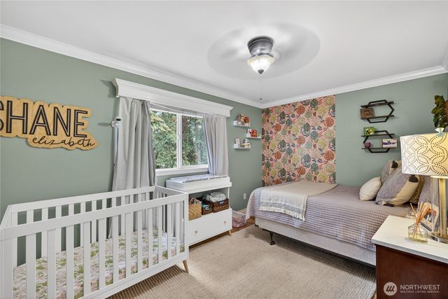 1298 NE Riksen Way, Oak Harbor, WA 98277
