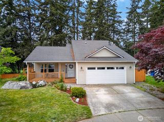1298 NE Riksen Way, Oak Harbor, WA 98277