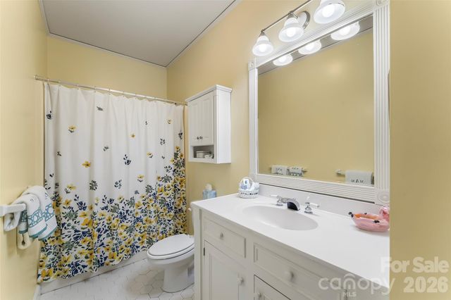 115 Riverside Court, Morganton, NC 28655