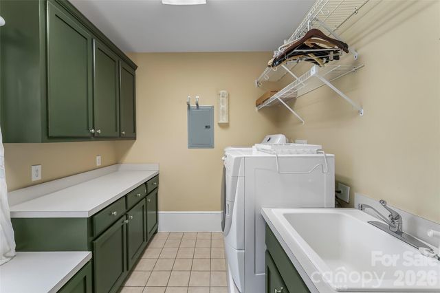 115 Riverside Court, Morganton, NC 28655