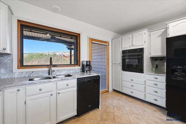 340 FAIRWAY DR, Spearfish, SD 57783