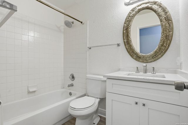 6239 Donely Pl, San Antonio, TX 78247