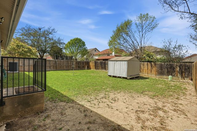 6239 Donely Pl, San Antonio, TX 78247