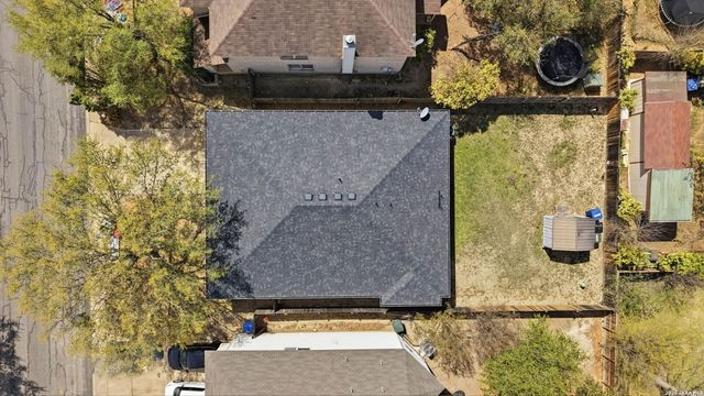 6239 Donely Pl, San Antonio, TX 78247