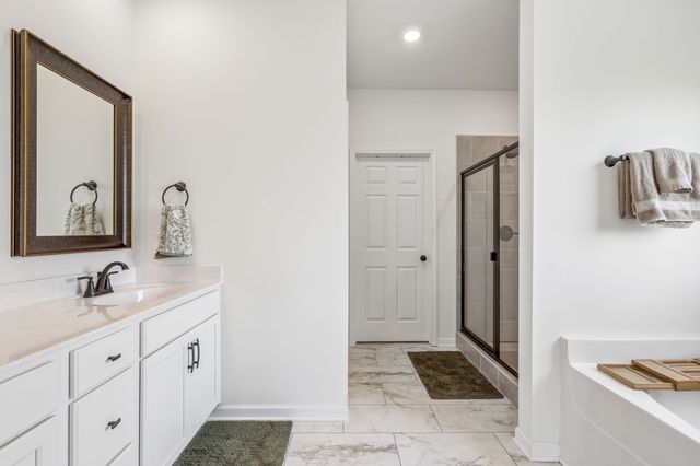 2133 Creekland View Blvd, Nashville, TN 37207