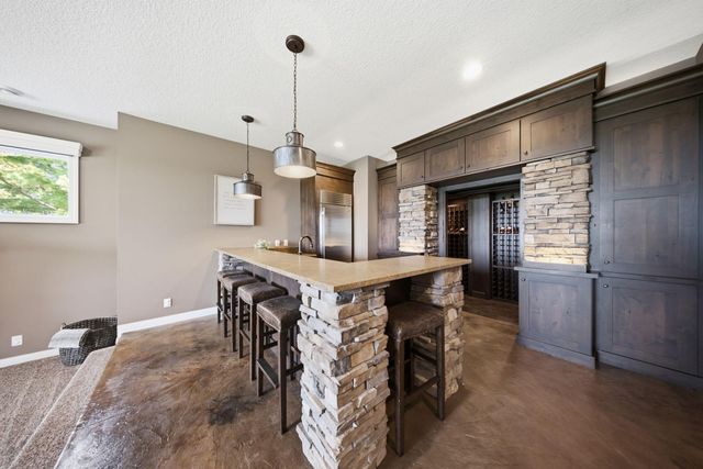 19 Birkmose Park Lane, Hudson, WI 54016