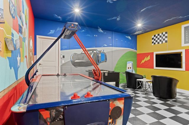 9050 STINGER DRIVE, Davenport, FL 33896