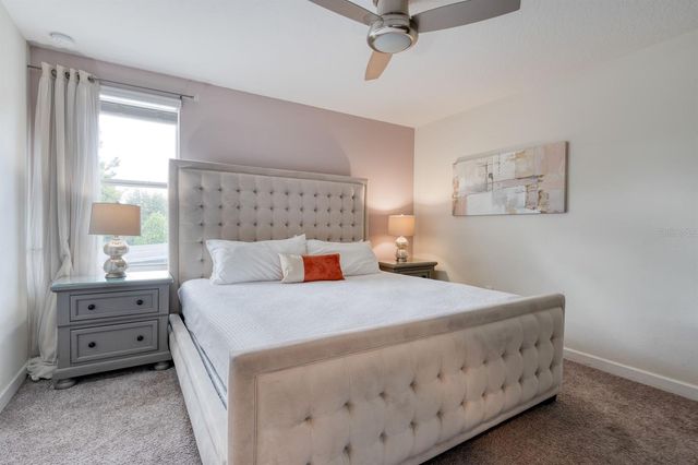 9050 STINGER DRIVE, Davenport, FL 33896