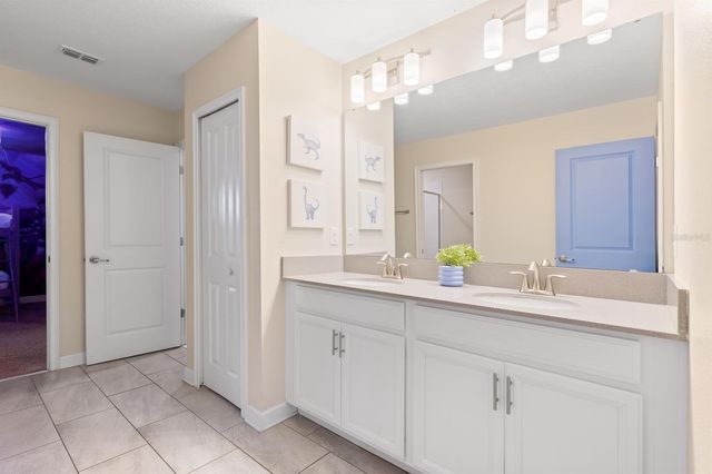 9050 STINGER DRIVE, Davenport, FL 33896