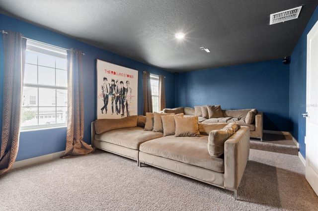 9050 STINGER DRIVE, Davenport, FL 33896