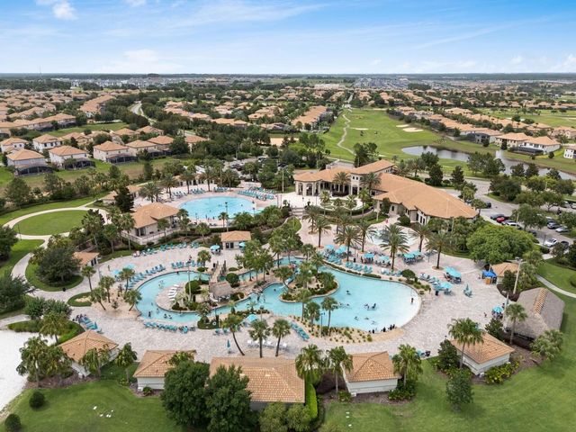 9050 STINGER DRIVE, Davenport, FL 33896