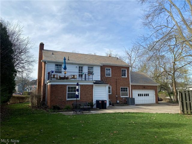 14221 S Woodland Road, Shaker Heights, OH 44120