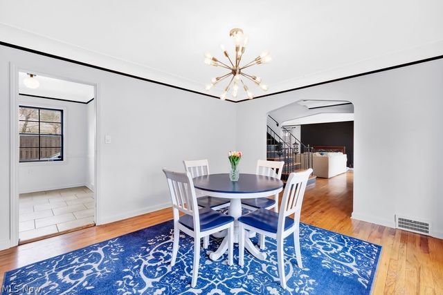 14221 S Woodland Road, Shaker Heights, OH 44120