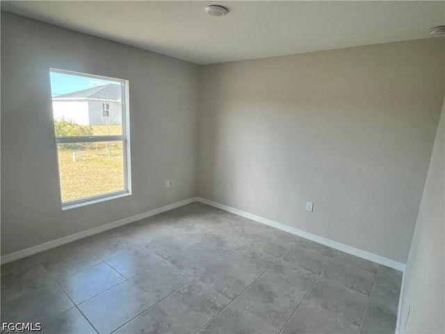2538 NW 24th PL, Cape Coral, FL 33993