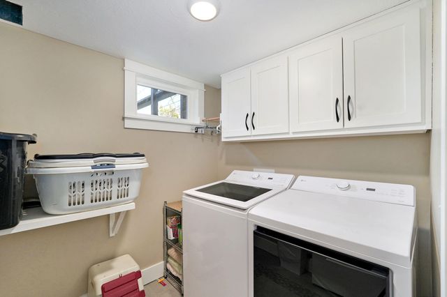 1100 E Robertson Street, Ozark, MO 65721