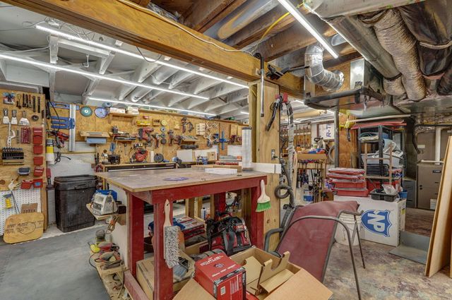 1100 E Robertson Street, Ozark, MO 65721