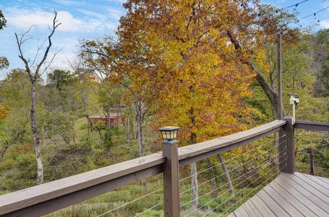 1100 E Robertson Street, Ozark, MO 65721