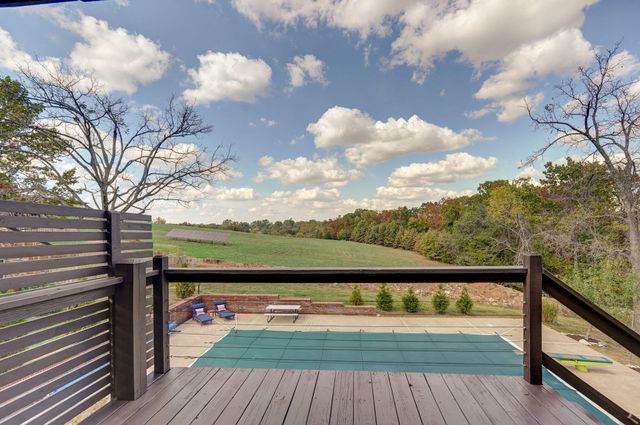 1100 E Robertson Street, Ozark, MO 65721