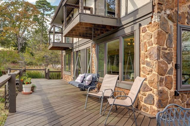 1100 E Robertson Street, Ozark, MO 65721