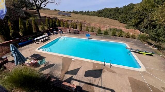 1100 E Robertson Street, Ozark, MO 65721