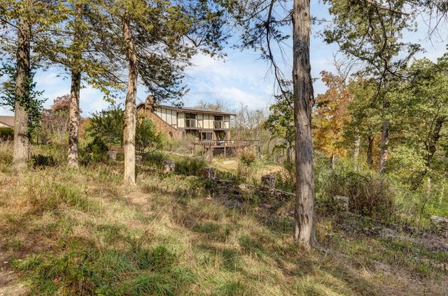 1100 E Robertson Street, Ozark, MO 65721