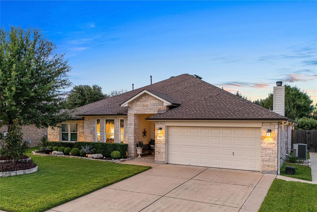 700 Stokesay Castle PATH, Pflugerville, TX 78660