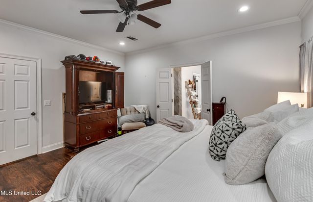 708 Oak Trail, Canton, MS 39046