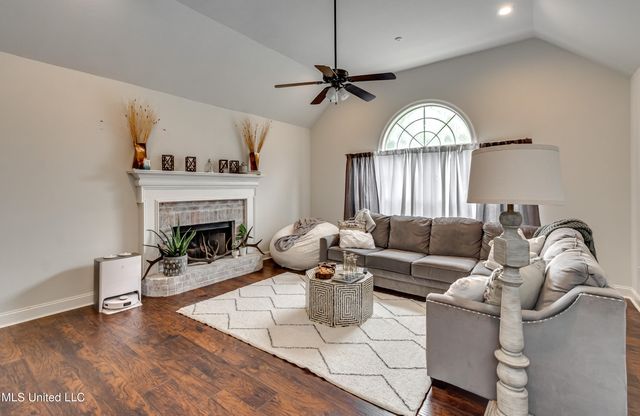 708 Oak Trail, Canton, MS 39046