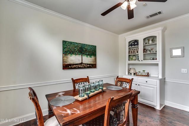 708 Oak Trail, Canton, MS 39046
