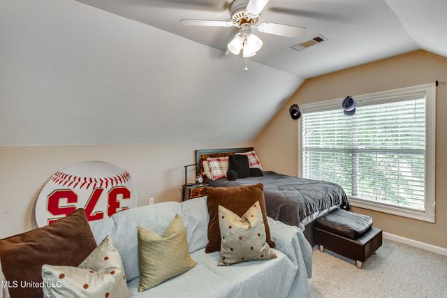 708 Oak Trail, Canton, MS 39046