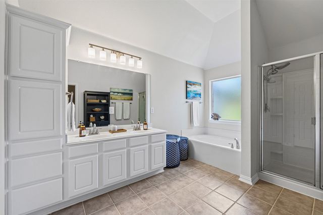 6401 Orange Blossom Drive, Midlothian, TX 76065