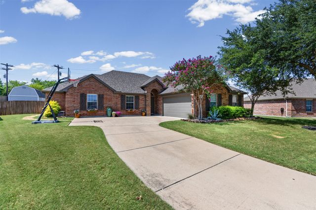 6401 Orange Blossom Drive, Midlothian, TX 76065