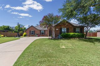 6401 Orange Blossom Drive, Midlothian, TX 76065